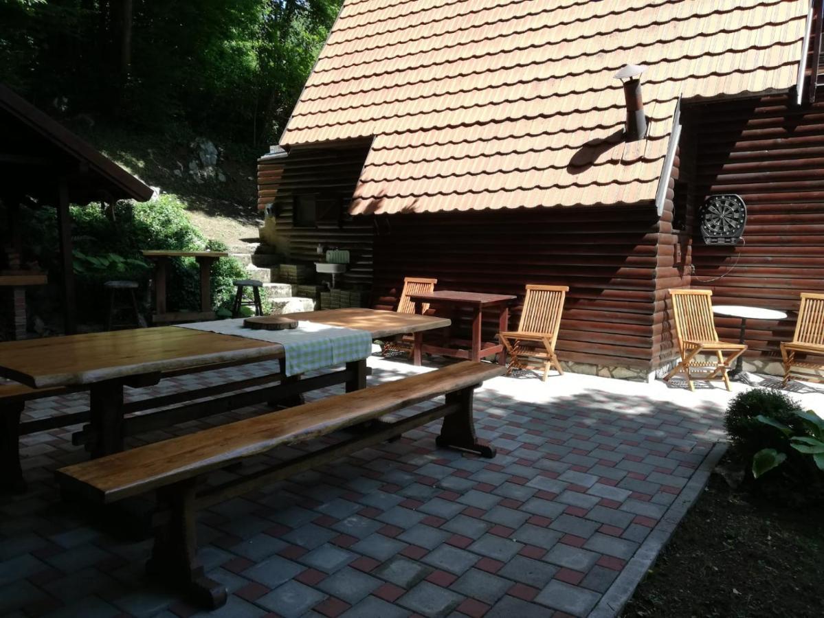 Holiday Home Mreznica Gornji Zvečaj Zewnętrze zdjęcie