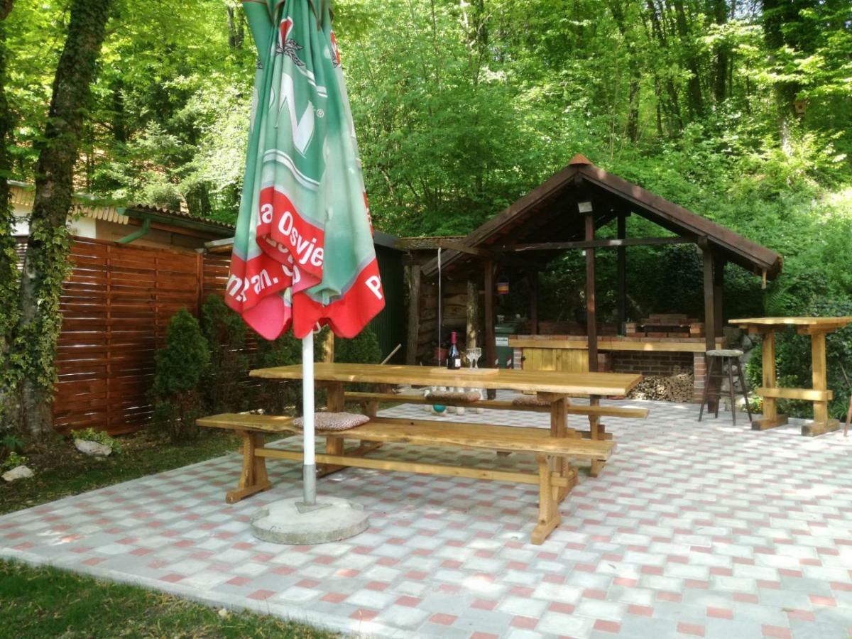 Holiday Home Mreznica Gornji Zvečaj Zewnętrze zdjęcie